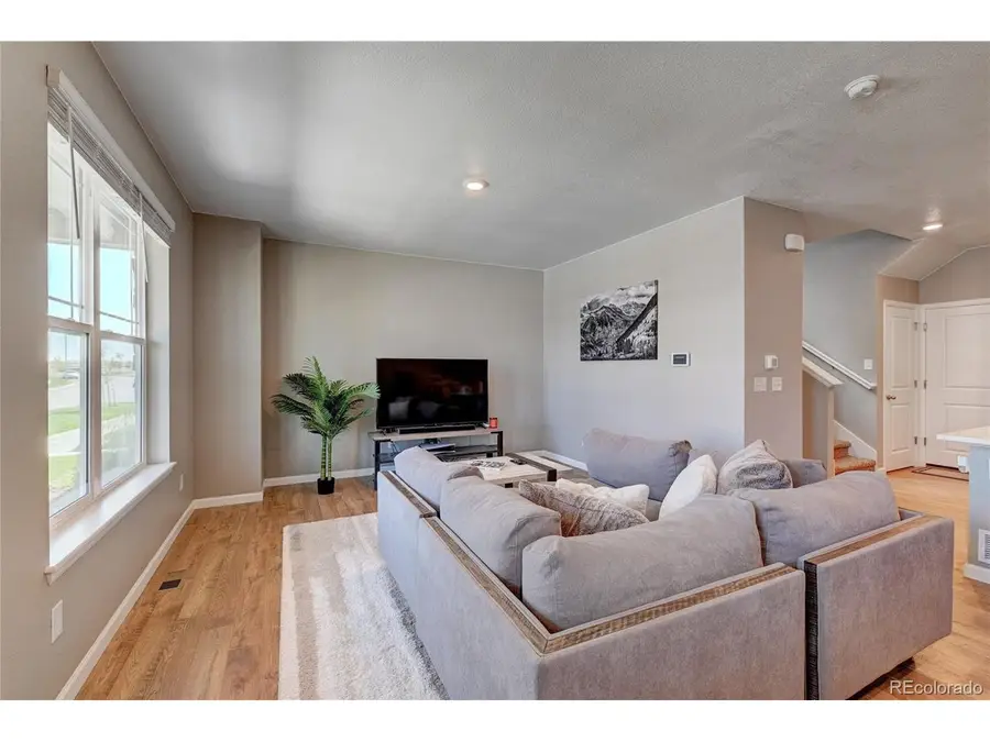 21862 E 8th Ave, Aurora, CO 80018 - #3