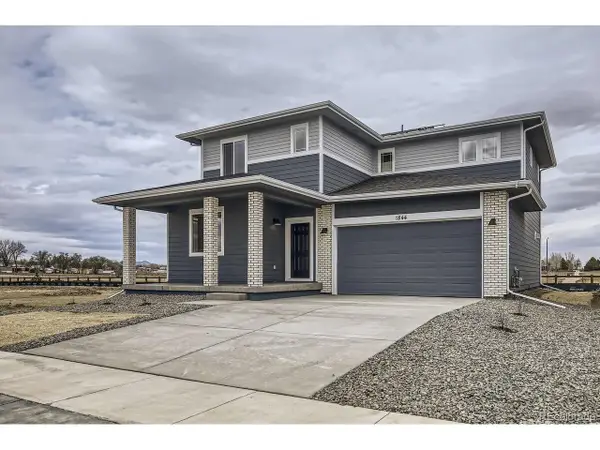 46418 Heritage Ave, Bennett, CO 80102