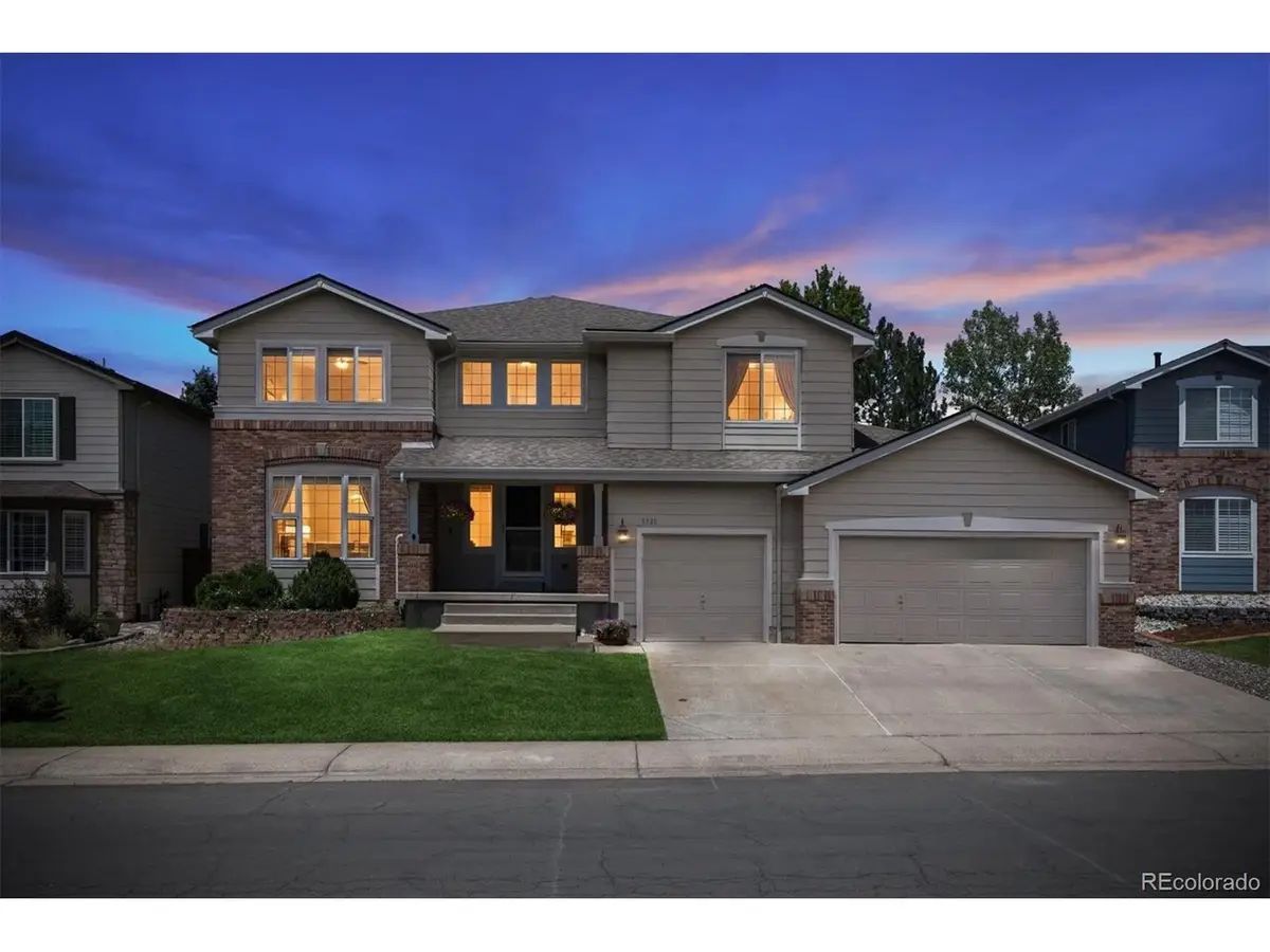 5725 Glenstone Dr, Littleton, CO 80130 - #1