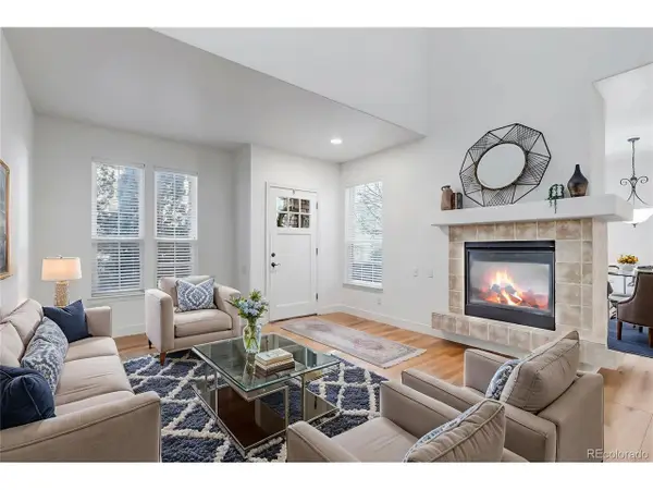 8853 Edinburgh Cir, Highlands Ranch, CO 80129