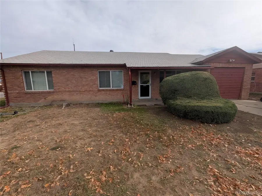 990 Tucson St, Aurora, CO 80011 - #2