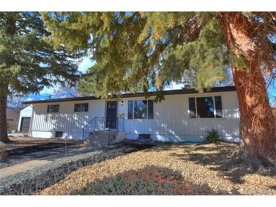 2708 Pennsylvania Ave, Colorado Springs, CO 80907 - #3