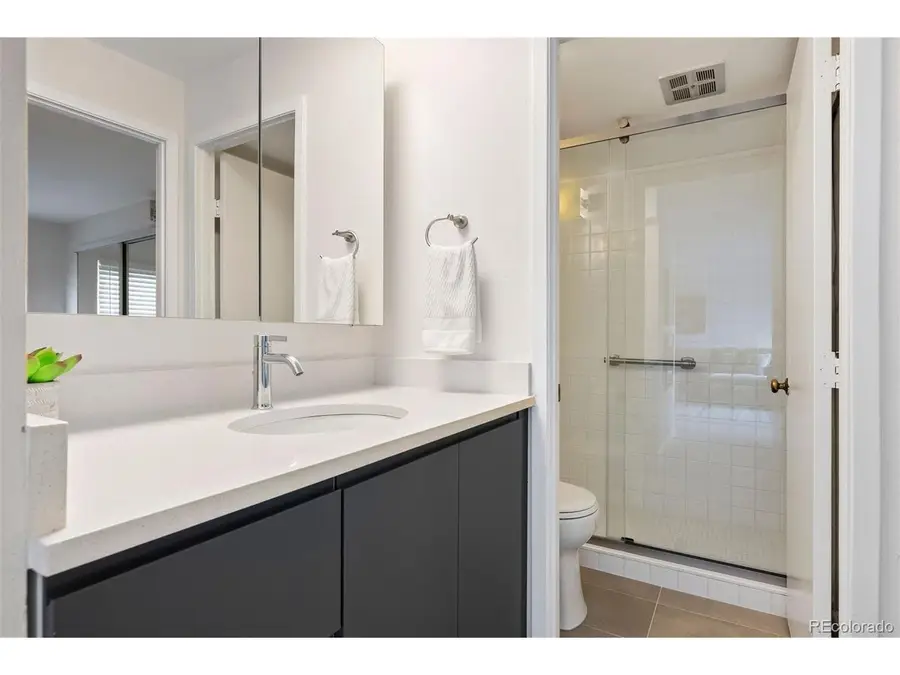 2 Adams St #806, Denver, CO 80206 - Image #3