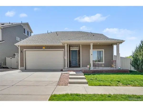 18754 Robins Dr, Denver, CO 80249