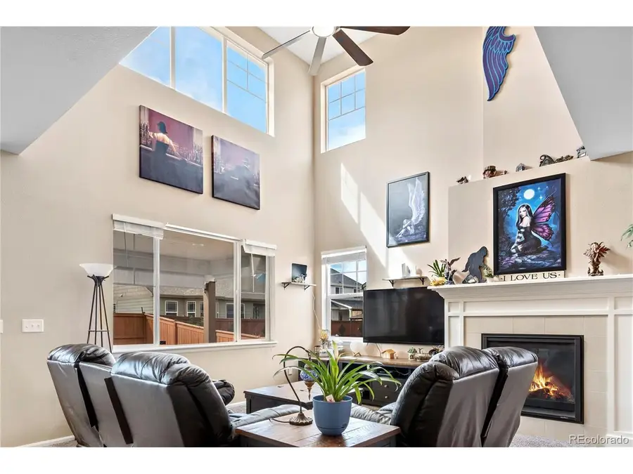 463 N Jamestown Way, Aurora, CO 80018 - Image #2