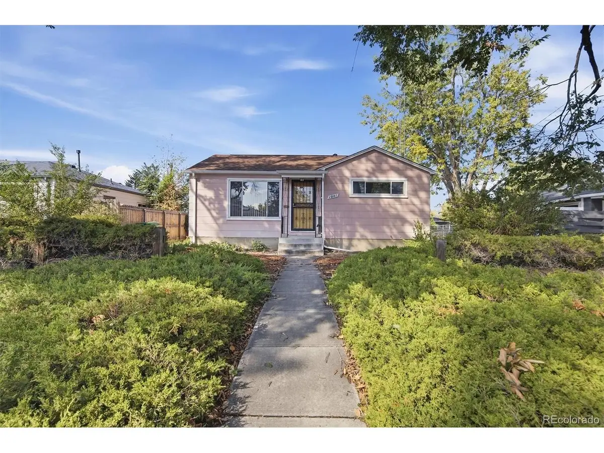 1041 Florence St, Aurora, CO 80010 - #1