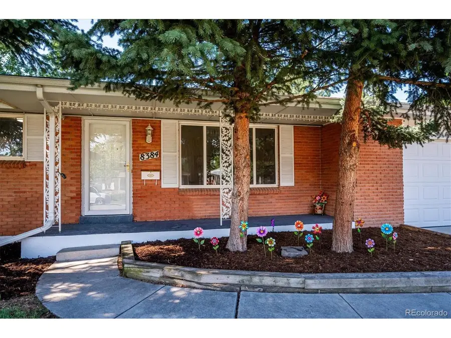 8384 W Arizona Dr, Lakewood, CO 80232 - #2
