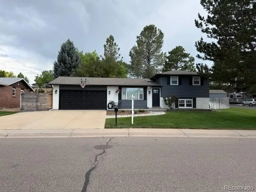 6221 S Ash W Cir, Centennial, CO 80121 - #2