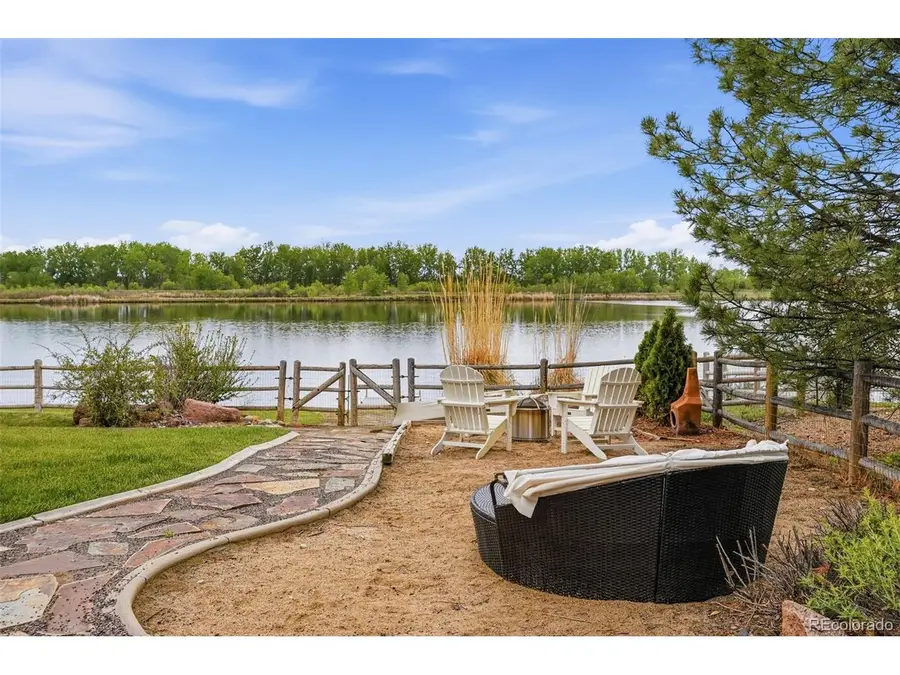 1744 Edgewater Pl, Longmont, CO 80504 - #2