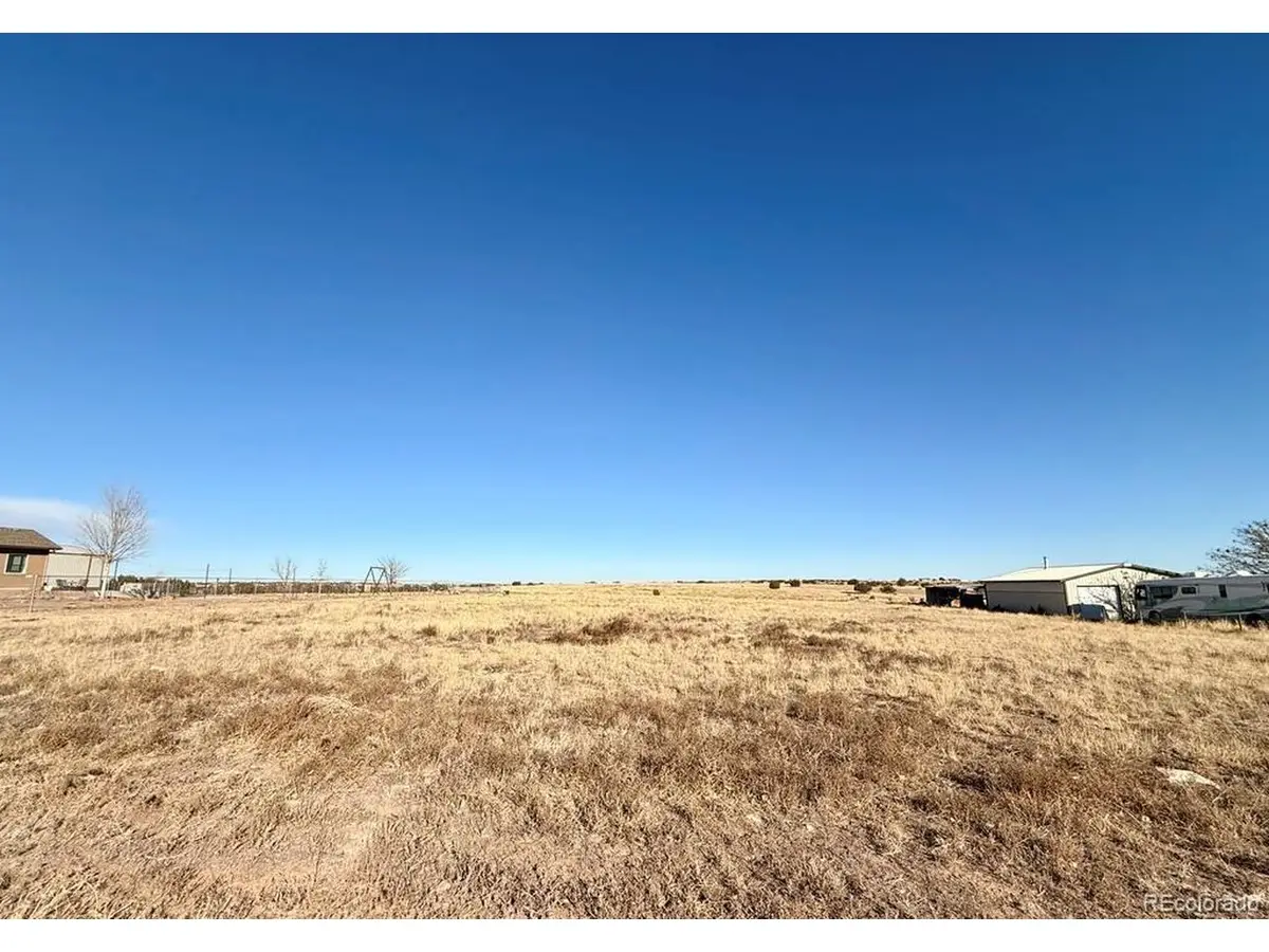 970 S Charlo Dr, Pueblo, CO 81007 - #1