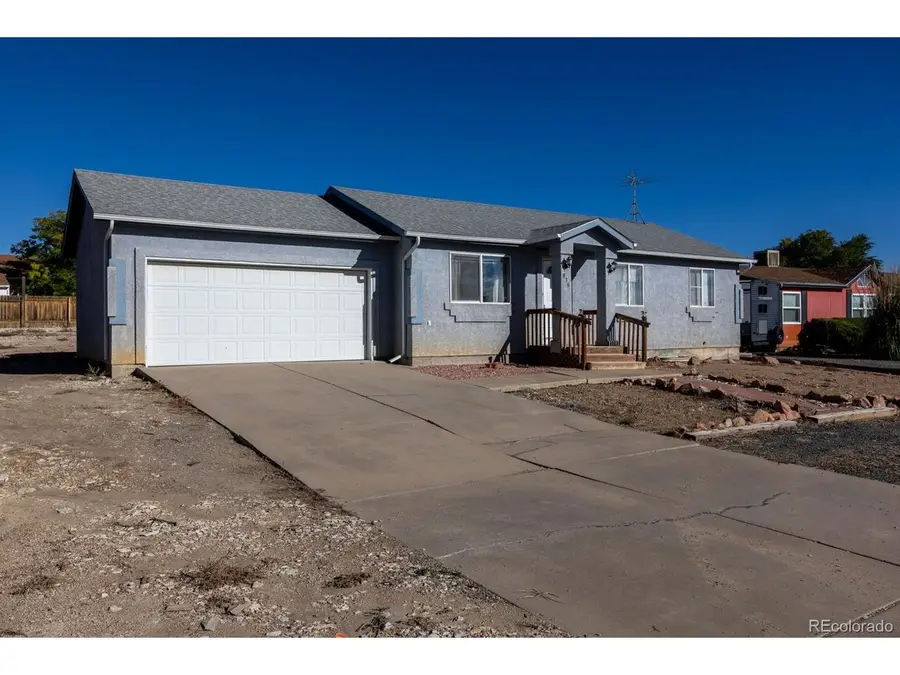 876 S Blakeland Dr, Pueblo West, CO 81007 - #2