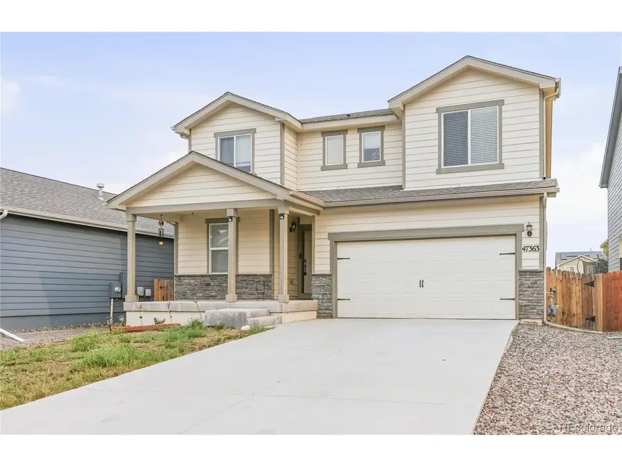 47363 Lilac Ave, Bennett, CO 80102 - #2