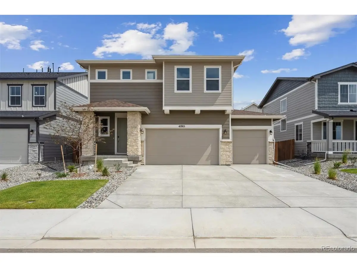 45915 Wood Thrush Ave, Bennett, CO 80102 - #1