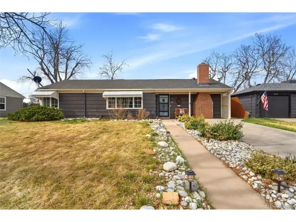 923 Geneva St, Aurora, CO 80010