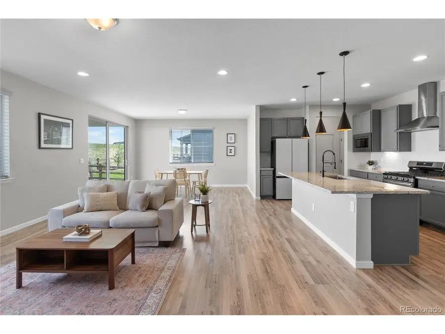 931 W Hopkins Dr, Elizabeth, CO 80107 - #3