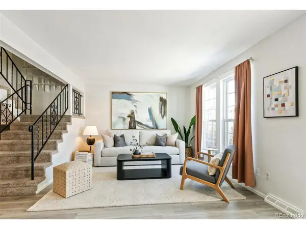 143 Oakland Ct, Aurora, CO 80011