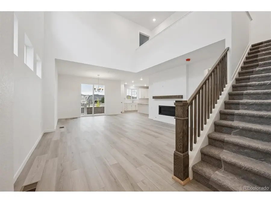 9255 Telluride Ct, Commerce City, CO 80022 - Image #2