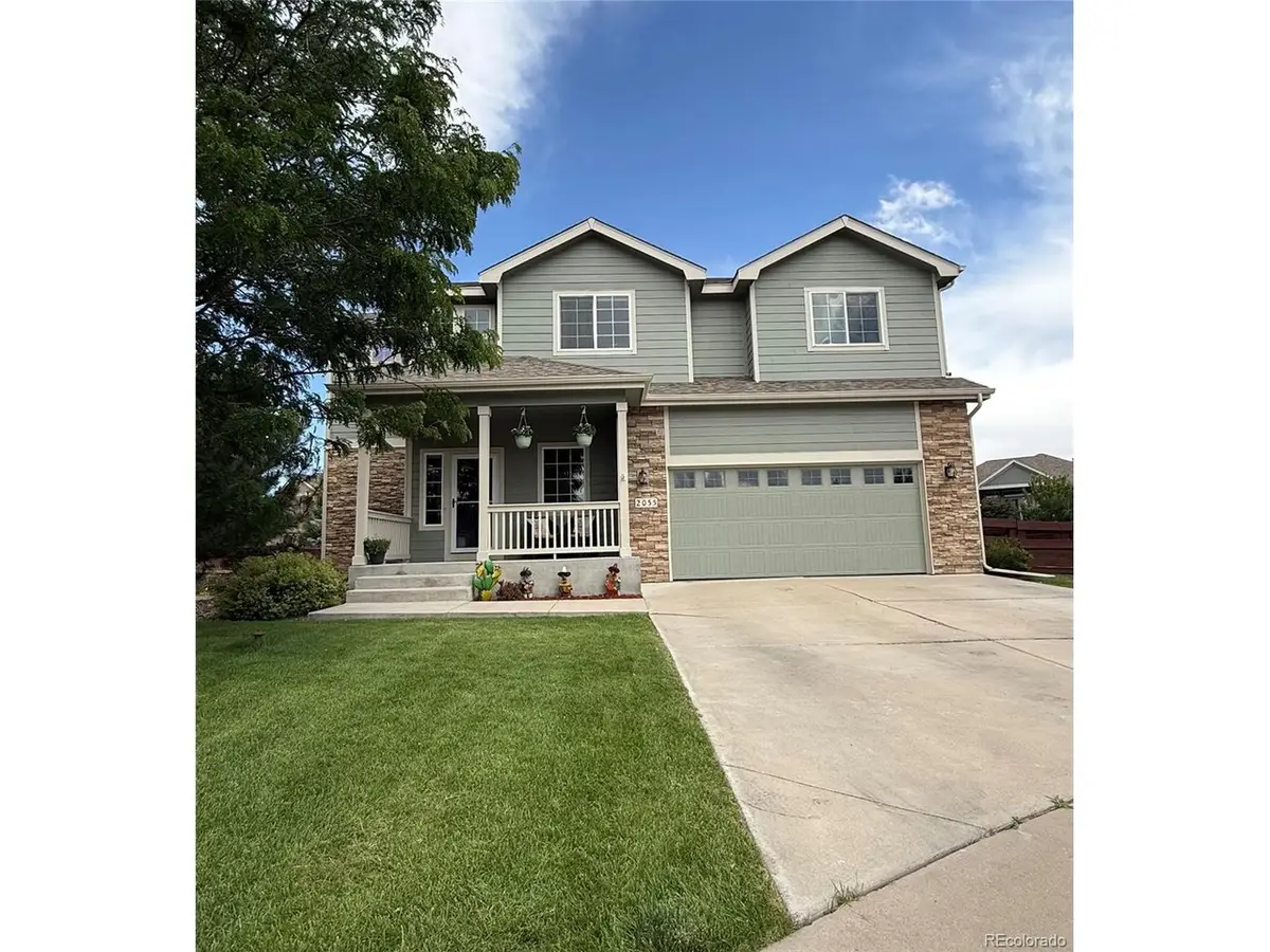 2055 Vineyard Ct, Windsor, CO 80550 - #1