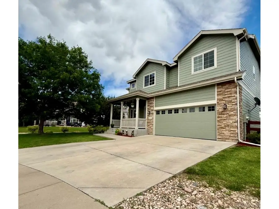 2055 Vineyard Ct, Windsor, CO 80550 - #2