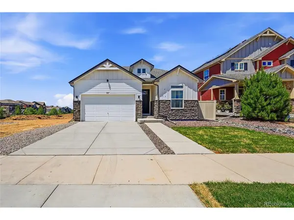 957 Highlands Cir, Erie, CO 80516