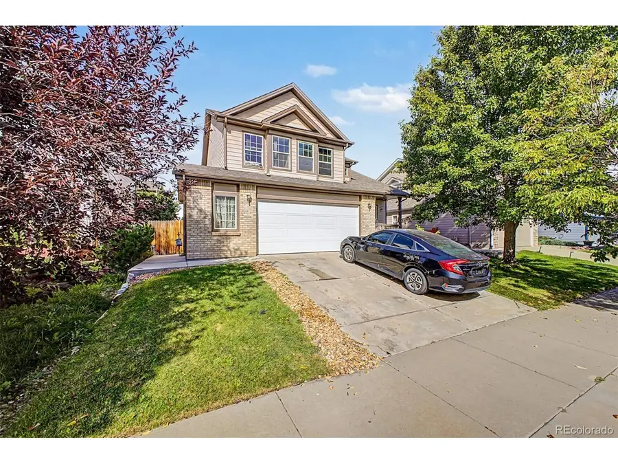 5543 Hannibal Ct, Denver, CO 80239 - #2