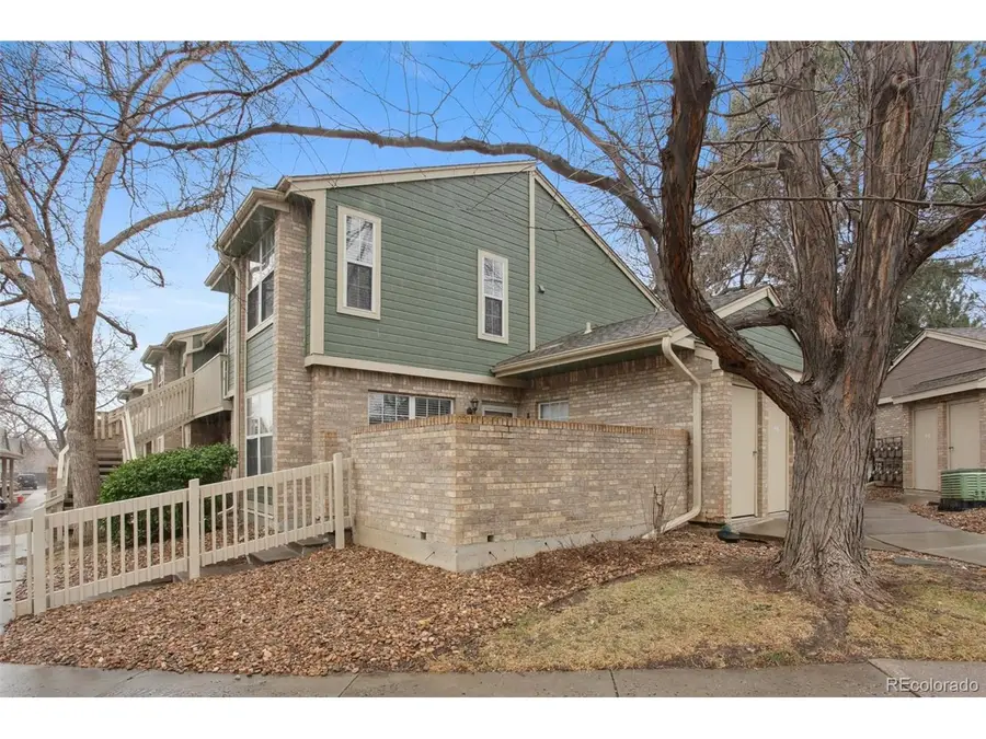 2726 E Otero Pl #5-8, Centennial, CO 80122 - Image #2