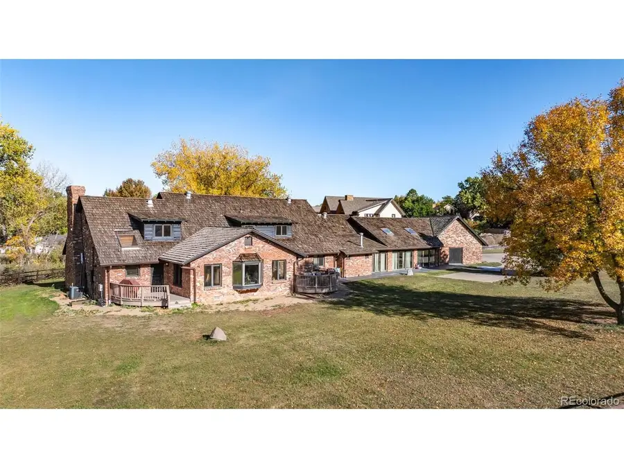 8935 W Bear Creek Dr, Lakewood, CO 80227 - #2