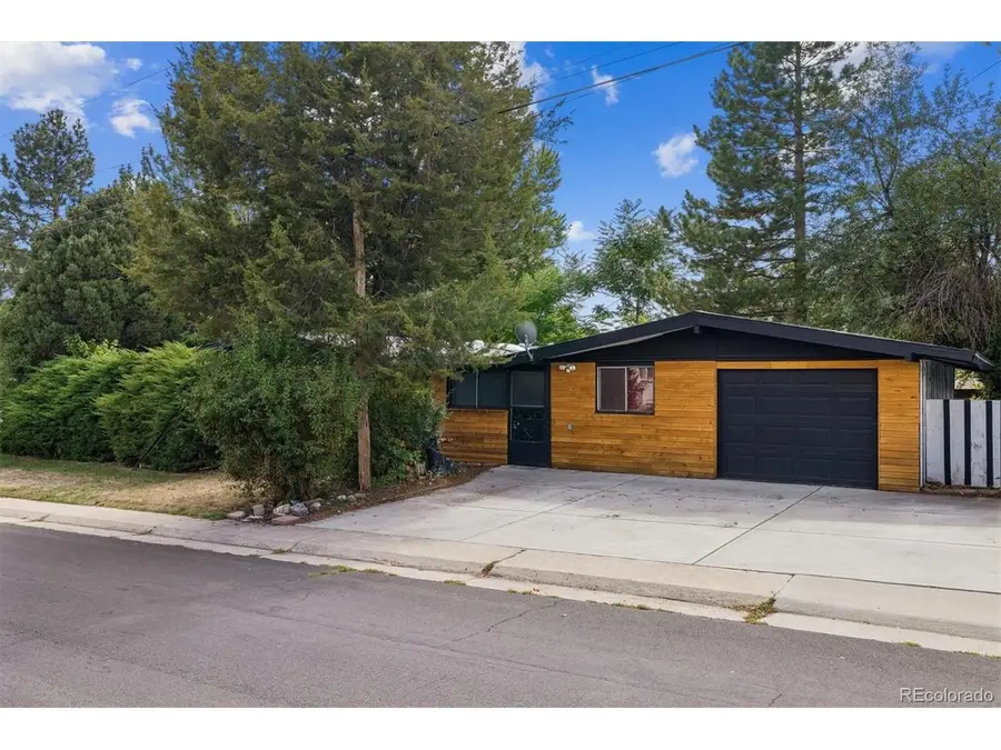 2305 S Newton St, Denver, CO 80219 - #2