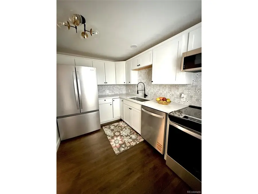 980 S Dale Ct, Denver, CO 80219 - Image #3