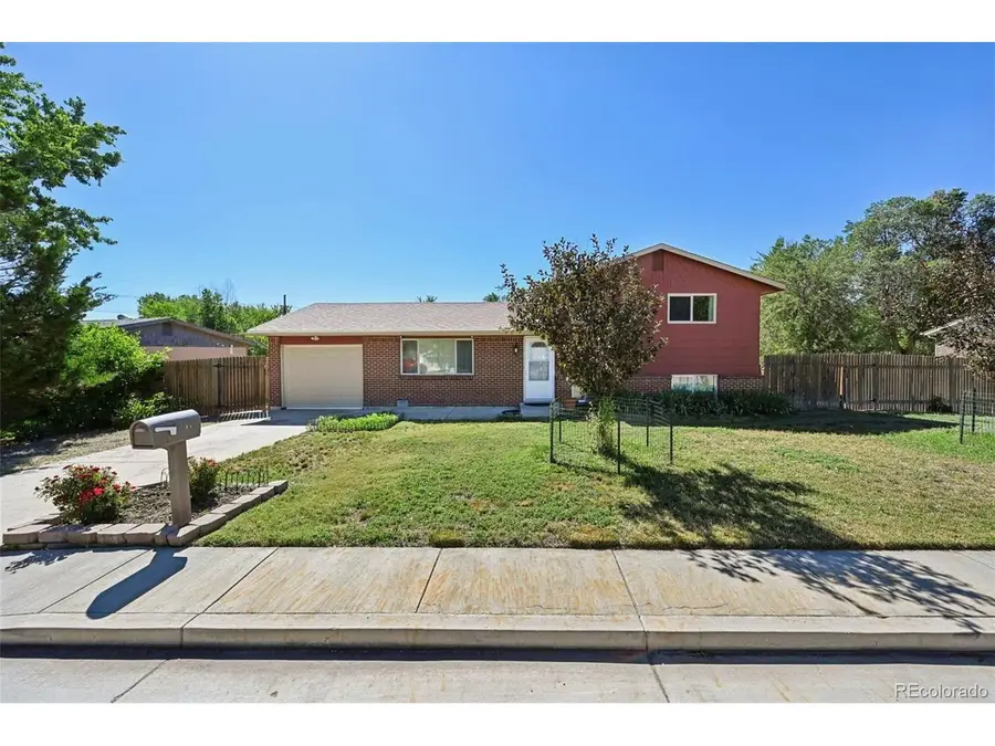 313 Cranbrook Cir, Colorado Springs, CO 80906 - #2