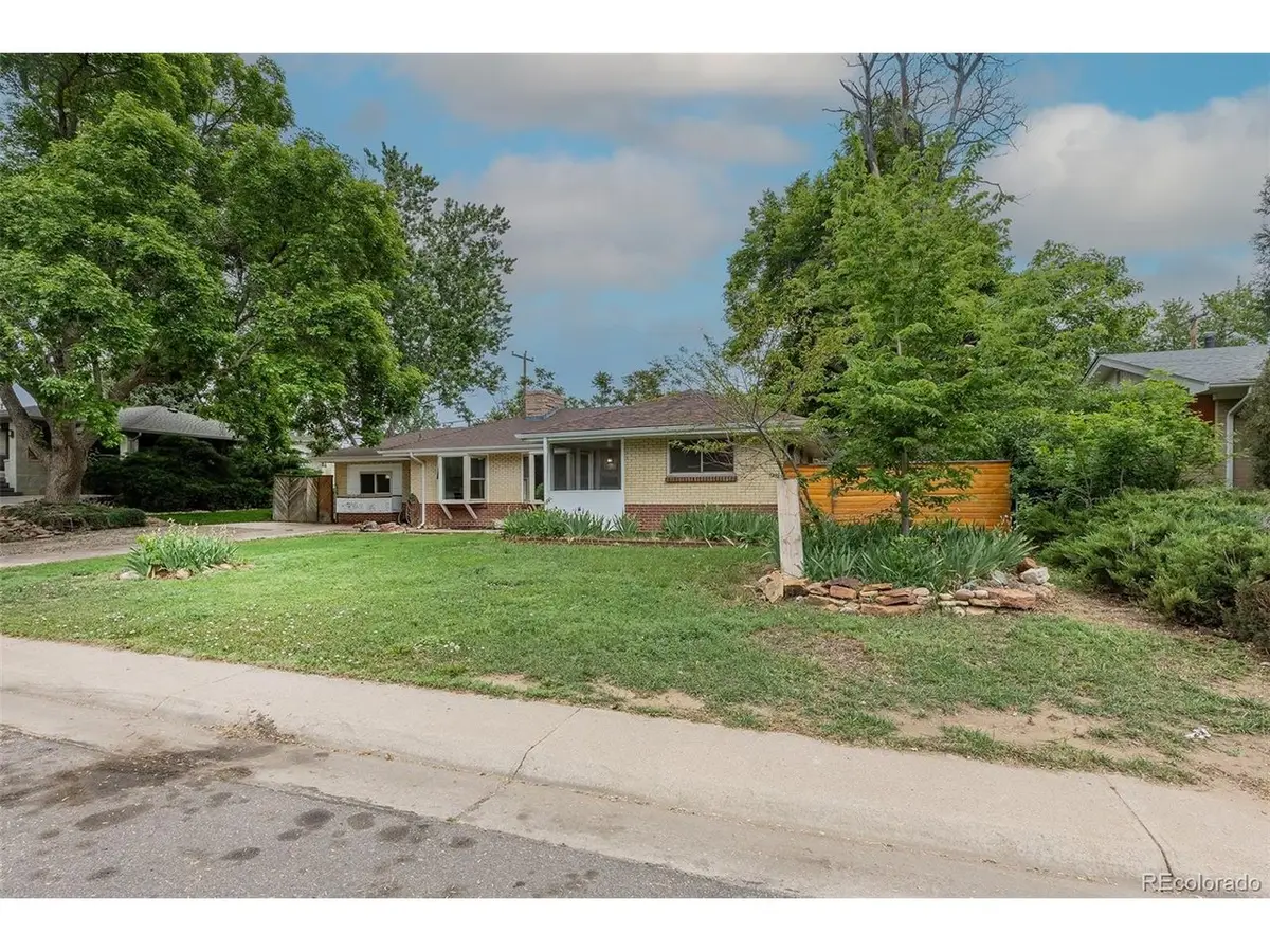 5810 S Greenwood St, Littleton, CO 80120 - #1