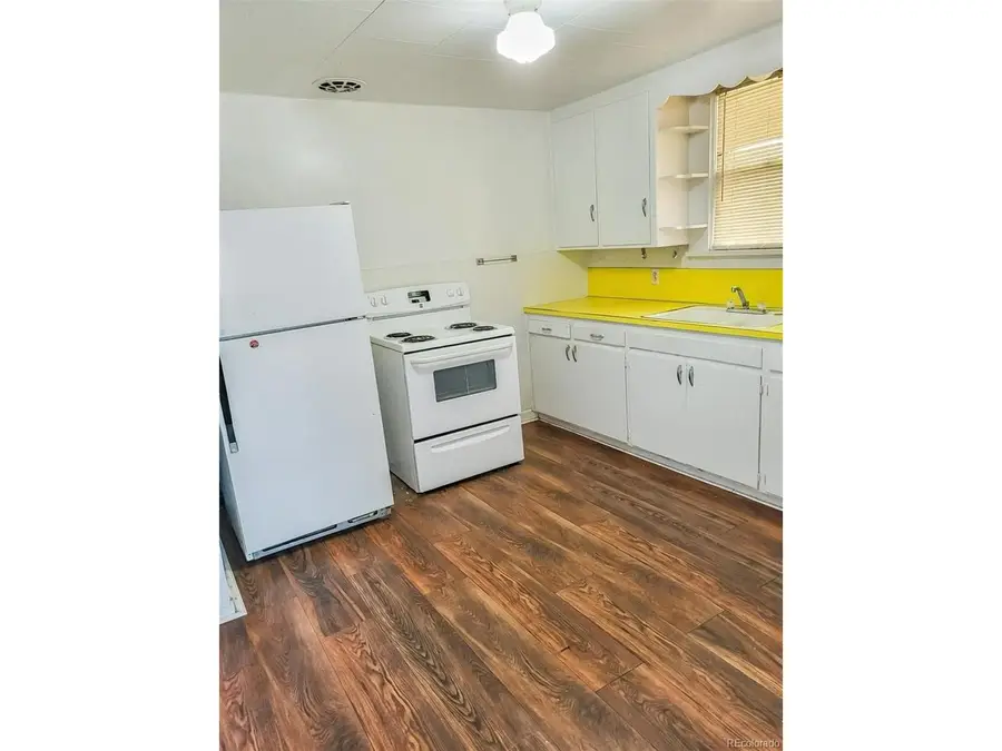 113 E 3rd St, La Junta, CO 81050 - #3