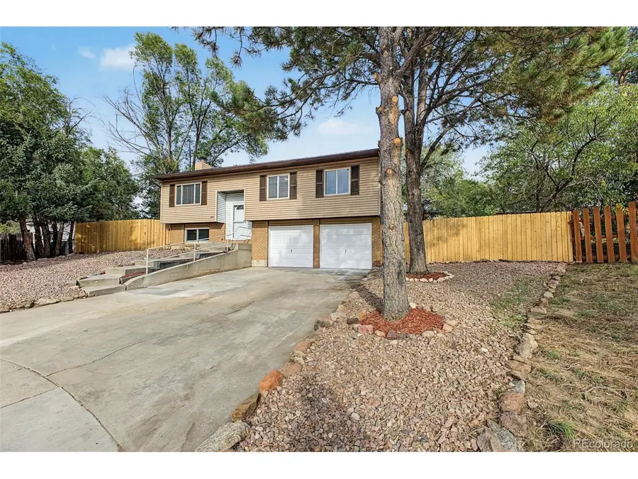 1297 Hathaway Dr, Colorado Springs, CO 80915 - #2