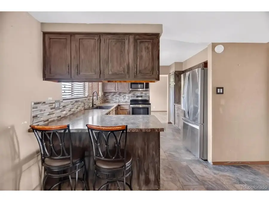 190 Encino Dr, Pueblo, CO 81005 - #3