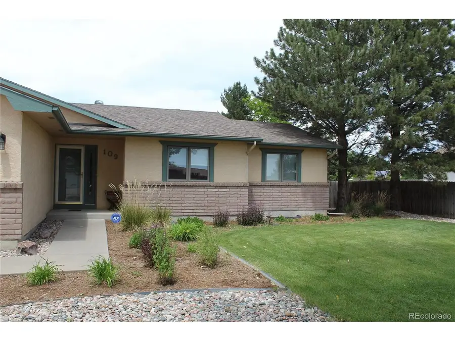 109 S Chi Chi Dr, Pueblo, CO 81007 - #3