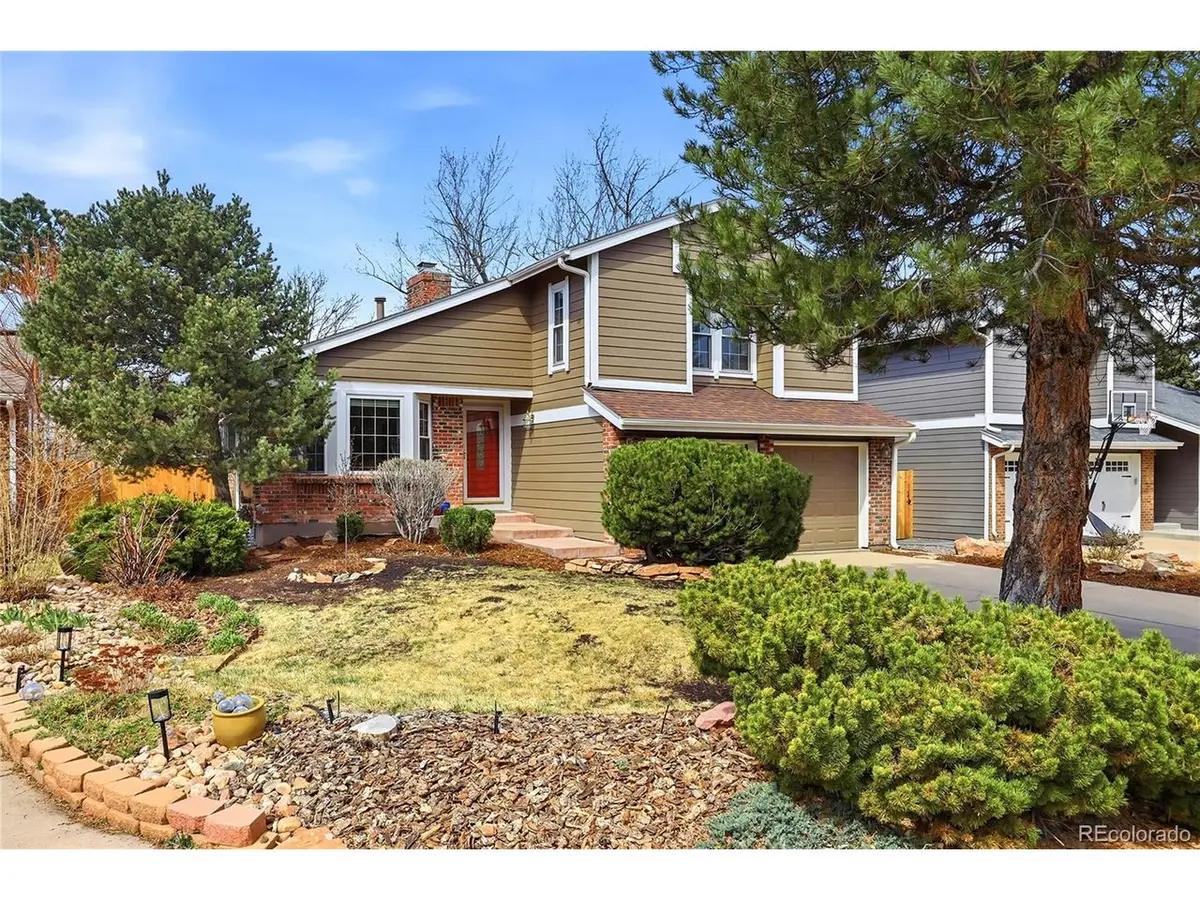 8113 S Spruce Ct, Centennial, CO 80112 - #1