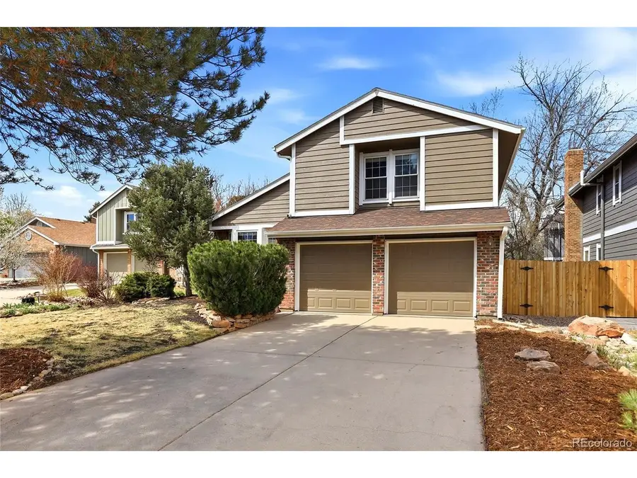 8113 S Spruce Ct, Centennial, CO 80112 - #2