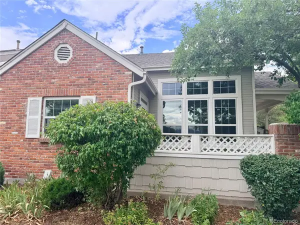 2906 W Long Cir #A, Littleton, CO 80120