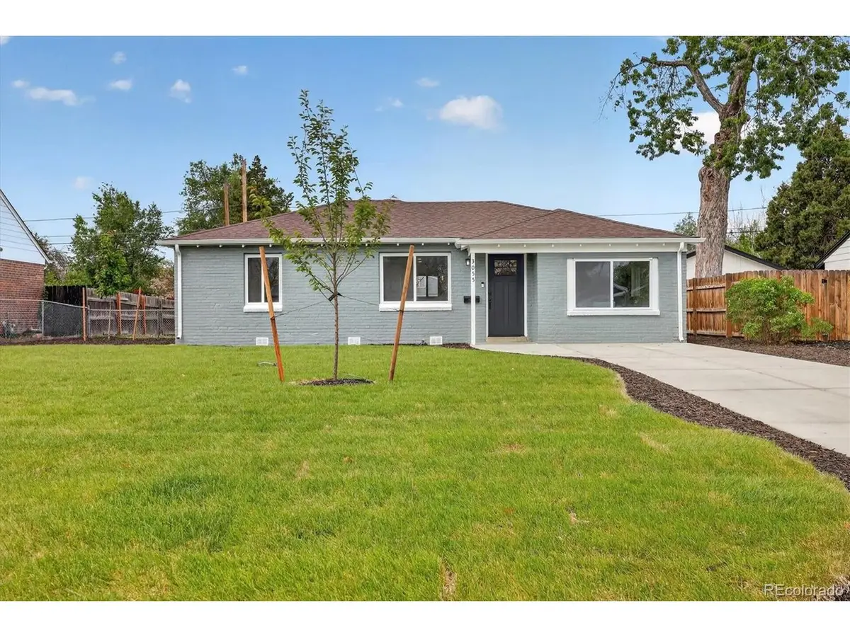 3055 Holly St, Denver, CO 80207 - #1