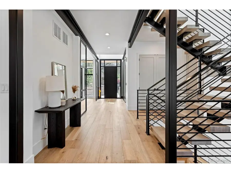 959 S Vine St, Denver, CO 80209 - #2