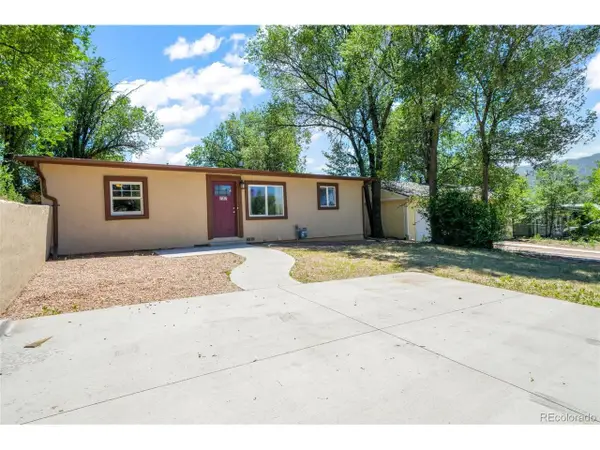 727 E Rio Grande St, Colorado Springs, CO 80903