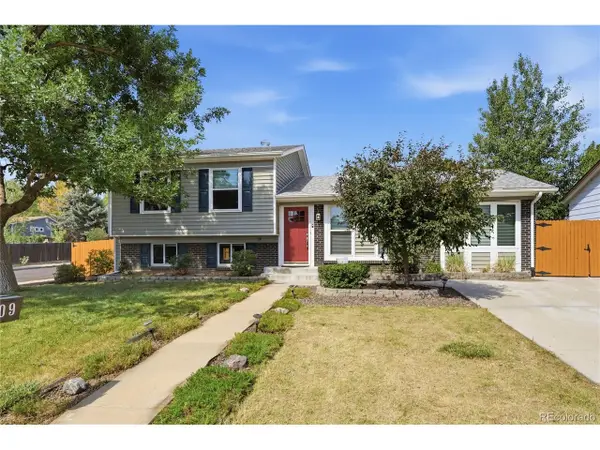 1809 E Cottonwood St, Broomfield, CO 80020