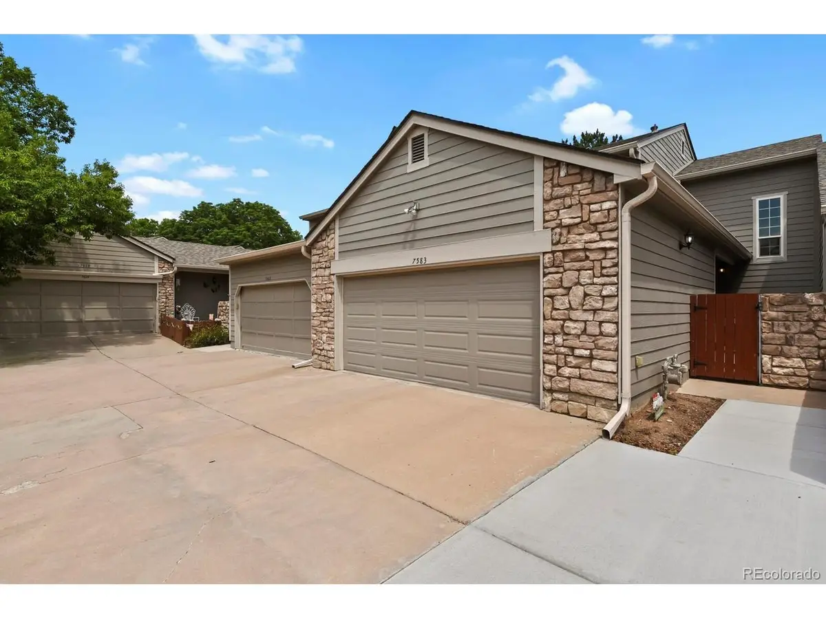 7583 W Euclid Dr, Littleton, CO 80123 - #1