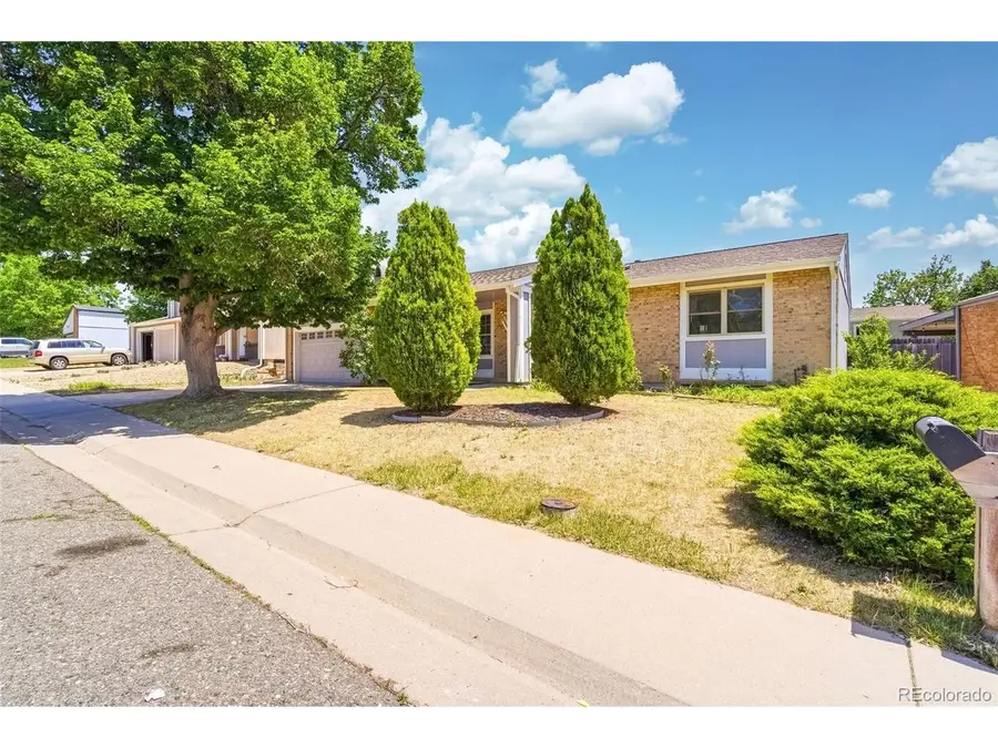 4660 S Idalia St, Aurora, CO 80015 - #2