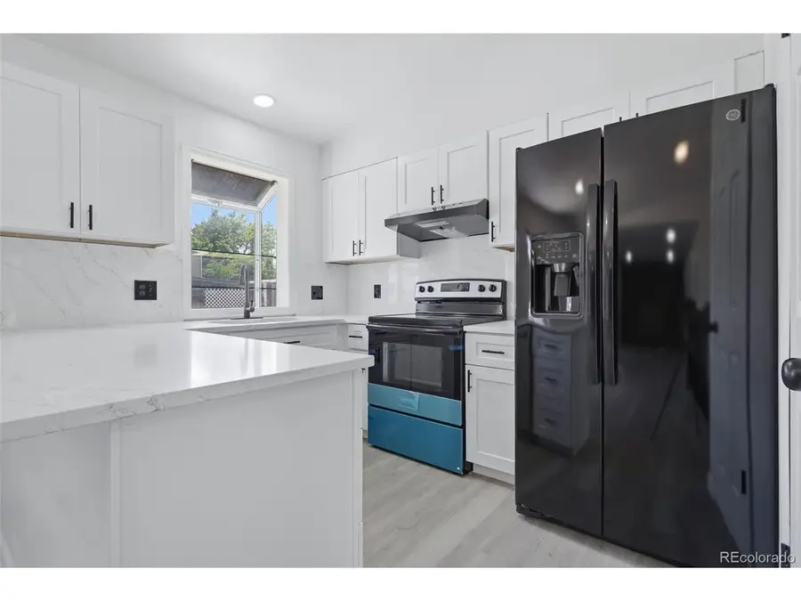 4660 S Idalia St, Aurora, CO 80015 - #3