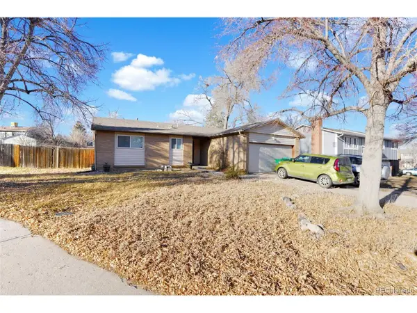 2949 S Biscay St, Aurora, CO 80013