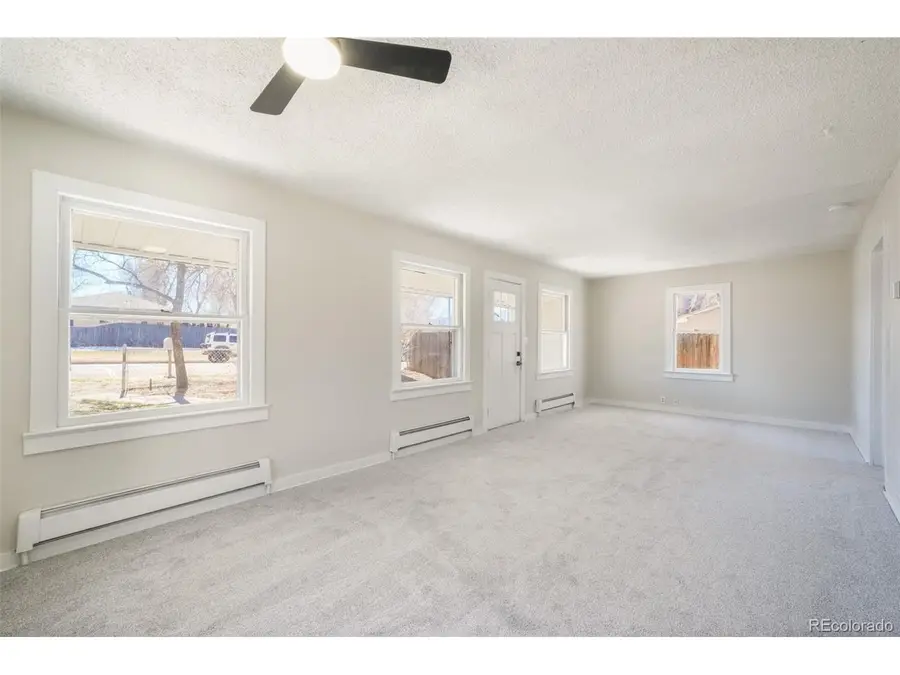 2218 E St Vrain St, Colorado Springs, CO 80909 - #2