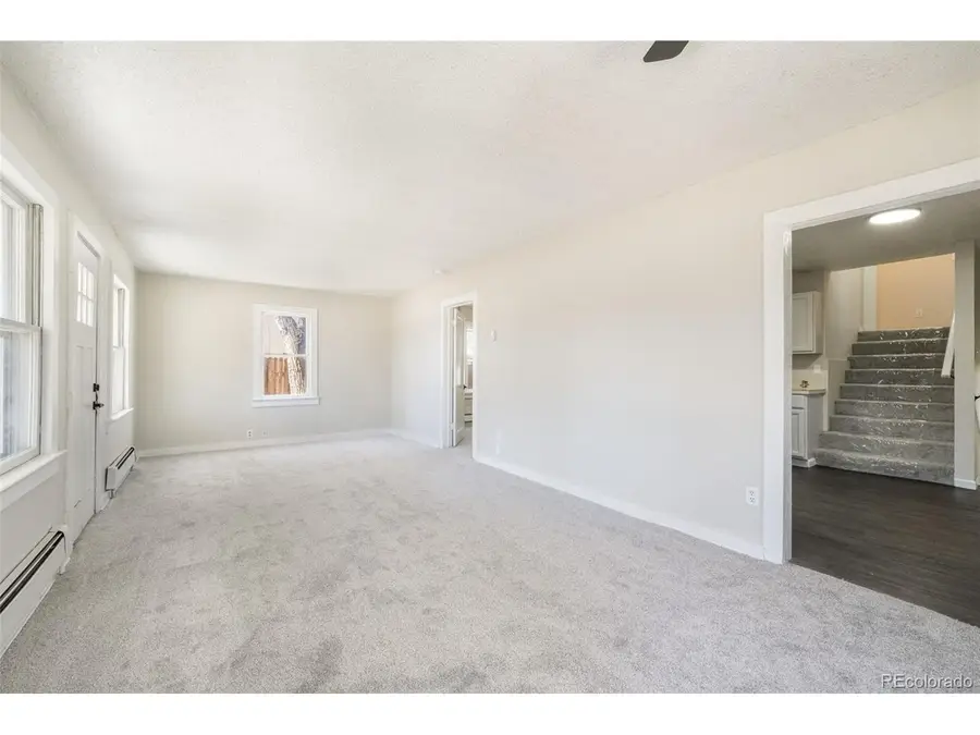 2218 E St Vrain St, Colorado Springs, CO 80909 - #3