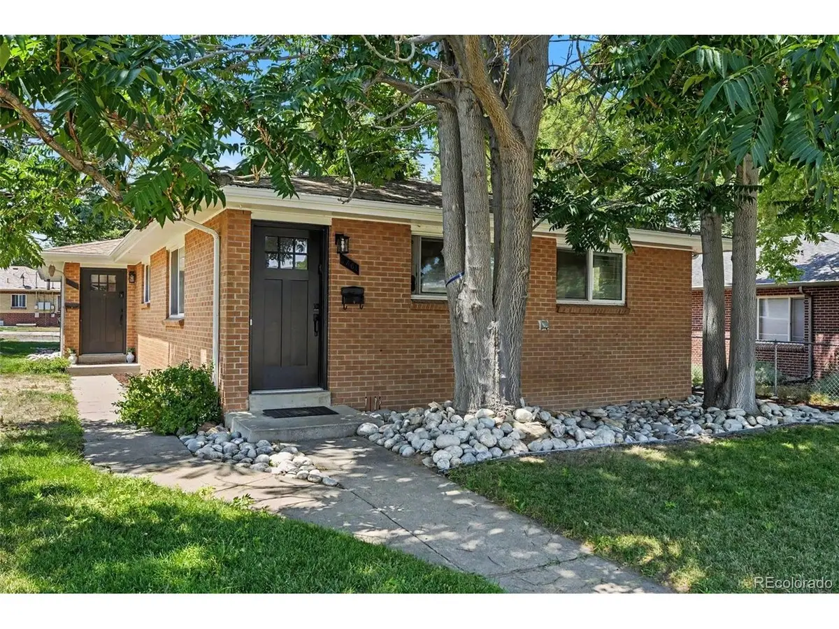 2461 S Corona St, Denver, CO 80210 - #1