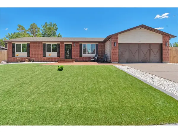 3298 S Olathe Way, Aurora, CO 80013